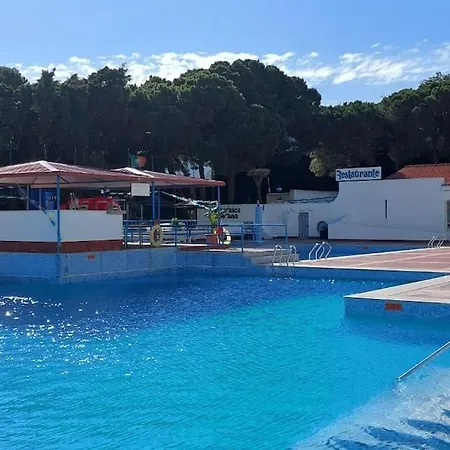 Great Sea View Apartment, Near The Beach, With Ac And Pools דירה אלבופיירה